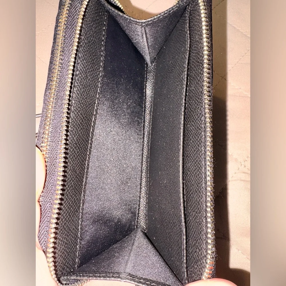 COACH Double Zip Wallet Wristlet in Black Glitter Resined Canvas - LIKE NEW - Picture 5 of 14